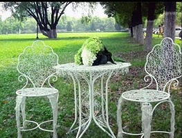 TAVOLINO FERRO +2 SEDIE MARGHERITE