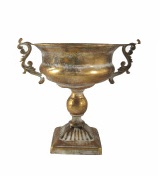 COPPA CON MANICO ORO ANTICO H29