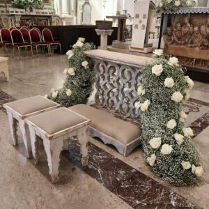 INGINOCCHIATOIO IN LEGNO DECAPATO